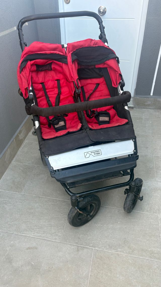 Carrito Gemelar Mountain Buggy