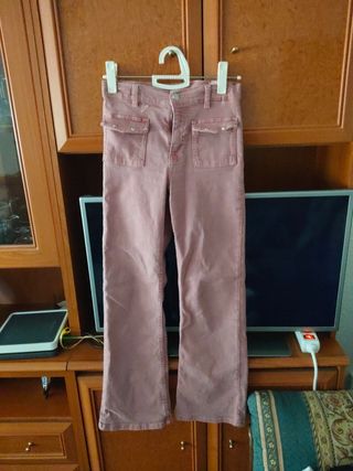 Pantalón rosa flare con bolsillos talla 13-14
