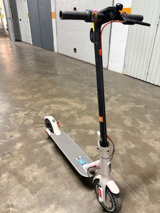 Patinete Eléctrico Xiaomi Mi Scooter 3