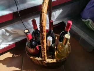 Cesta botellero de mimbre
