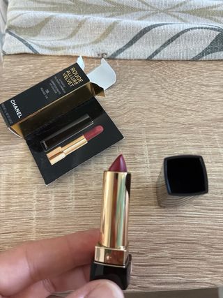 Chanel Rouge Allure Velvet 58 Rouge Vie
