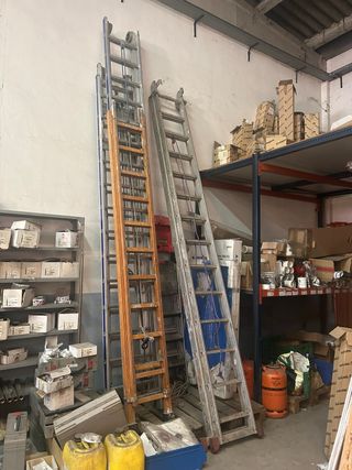 4 Escaleras Multifunción 8m