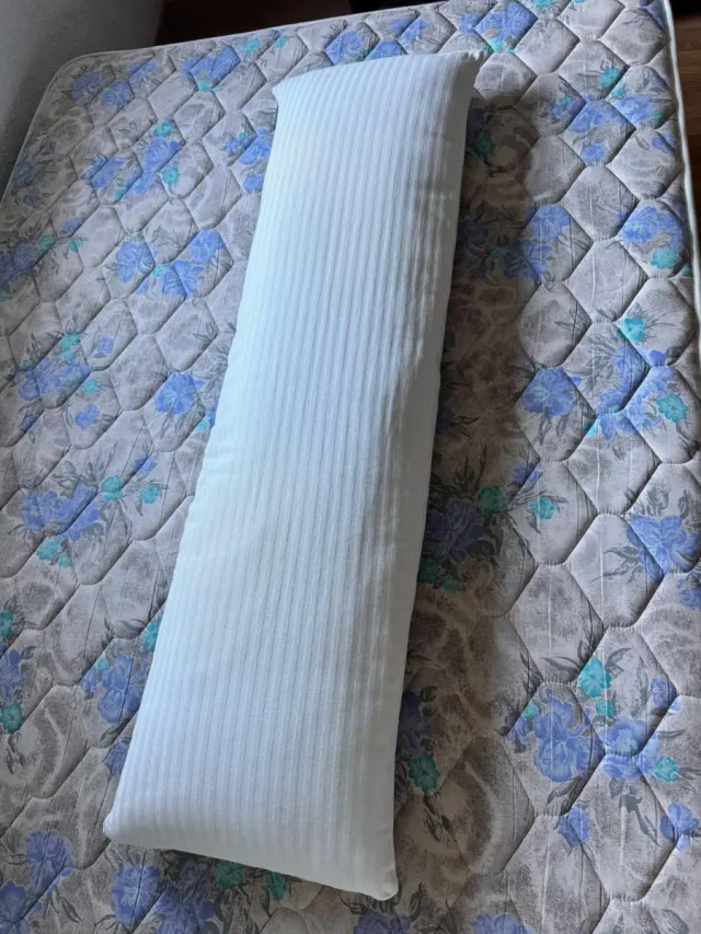 Almohada sin marca 135cm