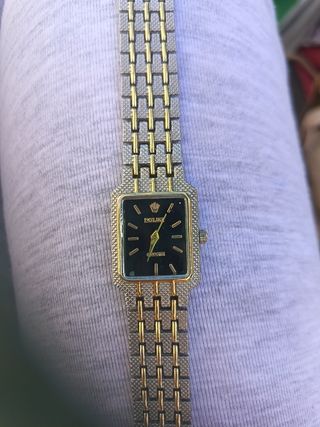 Reloj Rolex Dorado y Negro