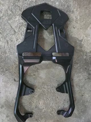 Soporte Baúl Yamaha MT-07