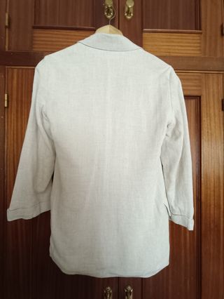 Americana Stradivarius Beige Talla M