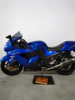 Kawasaki ZZR 1400 Azul