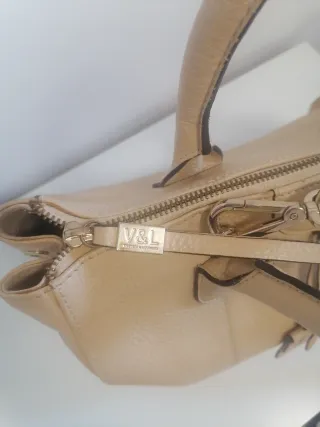 Bolso Victorio&Lucino mano/bandolera crema