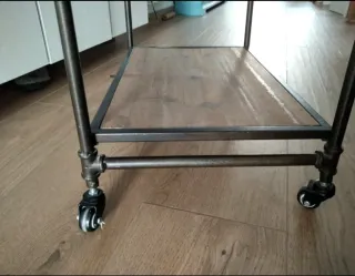 Mesa auxiliar industrial 