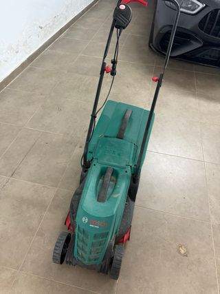 Cortacésped Bosch ARM 3200
