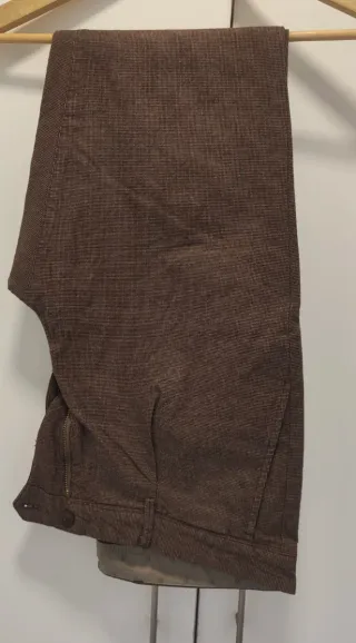 Pantalón Álvaro Moreno Marrón