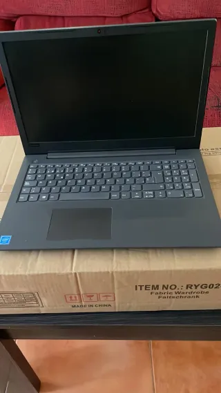 Ordenador portátil Lenovo Negro