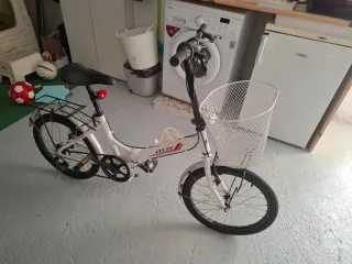 Bicicleta plegable OTTE blanca