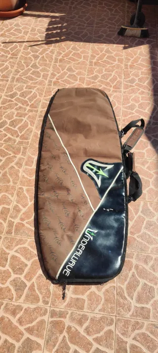 Funda tabla kitesurf Twintip 145