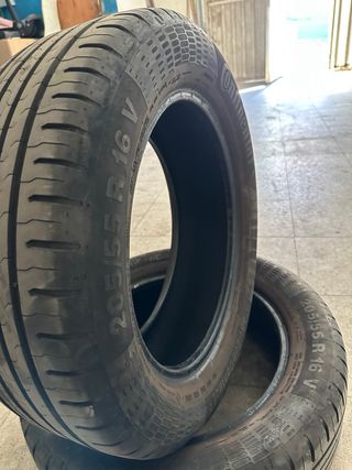 Neumáticos Continental 205/55 R16 V