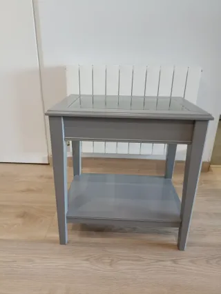 Mesita  de Noche o auxiliar Ikea Liatorp 