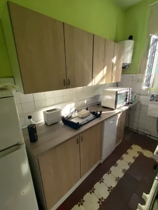 Cocina completa madera clara