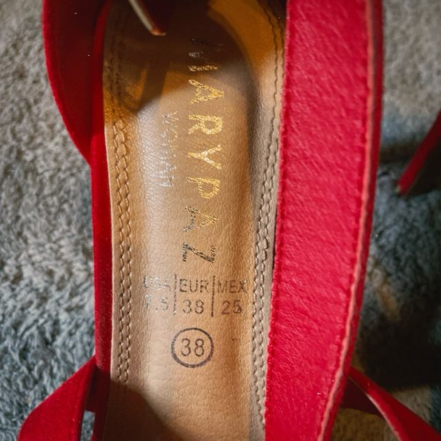 Zapatos tacón ante rojo