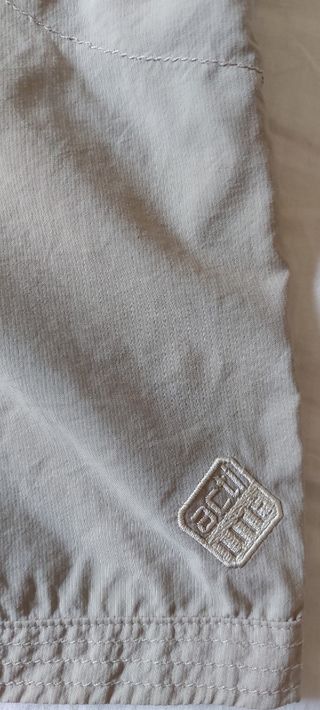 Pantalón corto Salomon beige