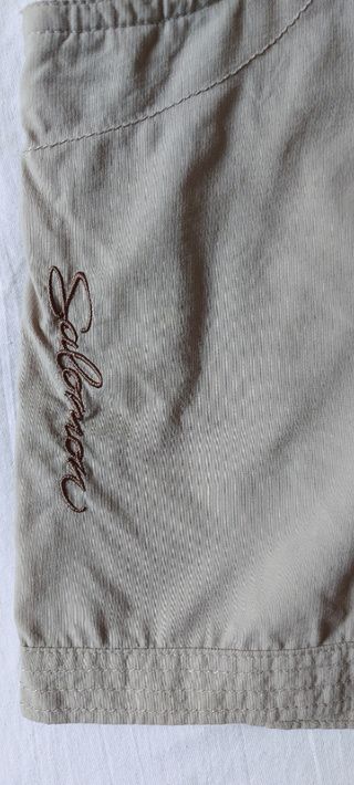Pantalón corto Salomon beige