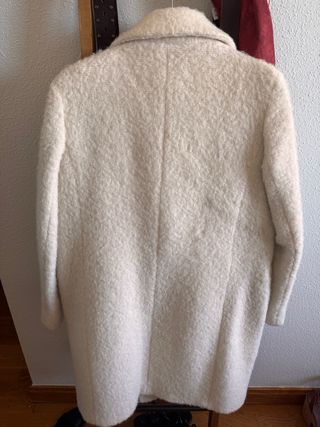 Abrigo oversize Massimo Dutti beige