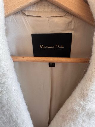 Abrigo oversize Massimo Dutti beige