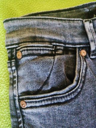 Pantalón Stradivarius Talla 32 XXS