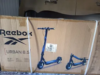 Patinete Eléctrico Reebok Urban 8.5
