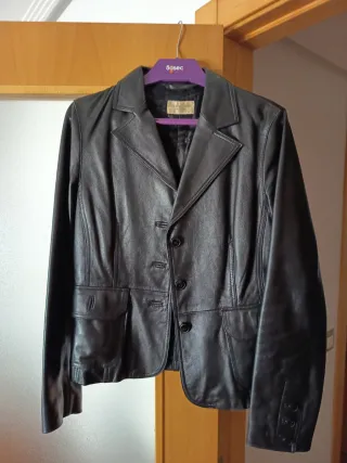Chaqueta de piel negra Talla S