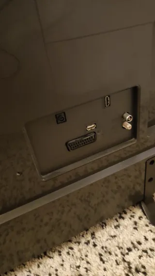 Televisión LG Negra 43"