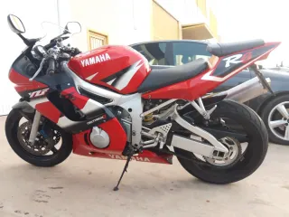 Yamaha YZF R6 2002