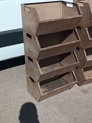 Conjunto Cajas Metálicas Apilables Vintage