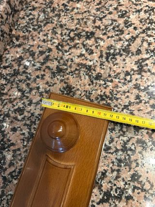 Perchero de madera con 4 colgadores