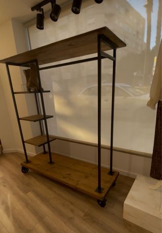 Estantería Hierro y Madera a Medida