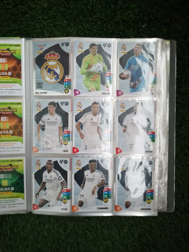 Álbum Adrenalyn 24-25