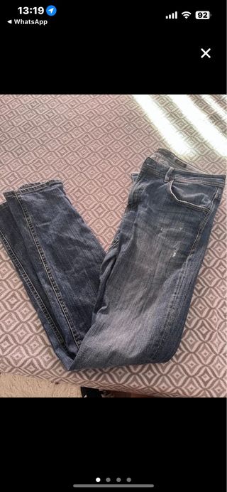 Pantalones vaqueros Massimo Dutti