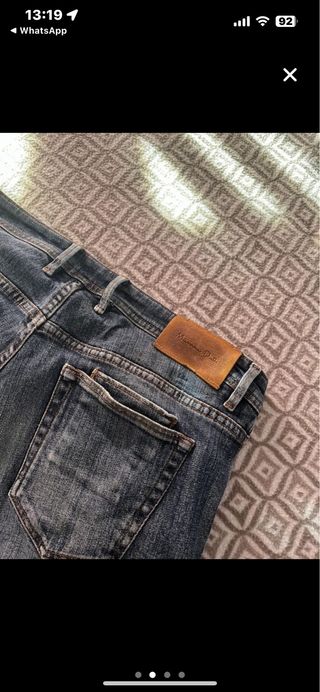 Pantalones vaqueros Massimo Dutti