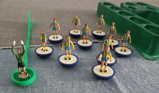 Subbuteo Leeds Seconda Maglia,Completa