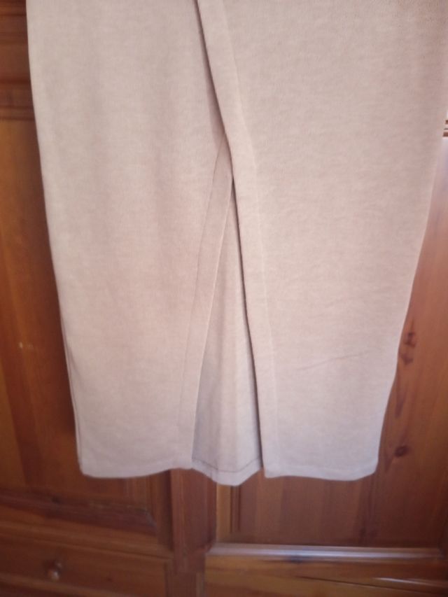 Vestido punto Zara camel