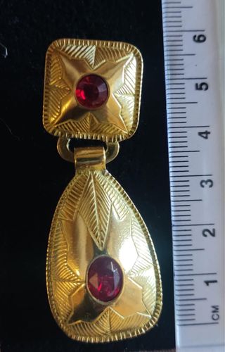 Pendientes Baturra Dorados con Piedra Roja
similor