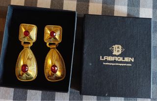 Pendientes Baturra Dorados con Piedra Roja
similor