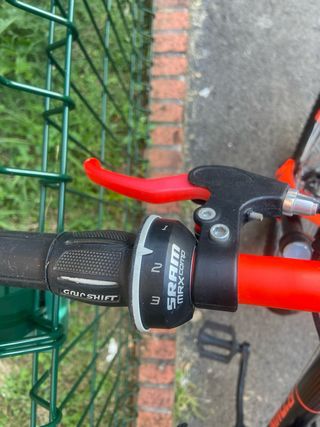 Bicicleta Rockrider 24 Negra y Naranja