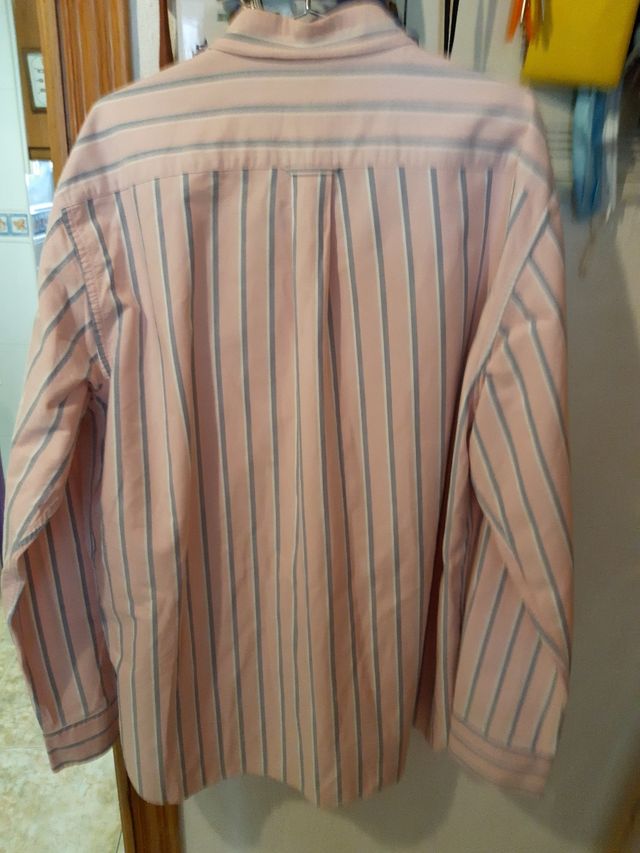 Camisa de rayas para hombre