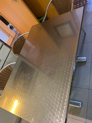 Mesa de cocina de acero inoxidable con 4 sillas
