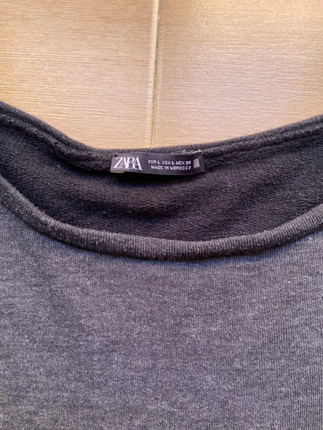 Sudadera Zara gris tejido fino