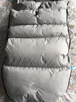 Saco Bugaboo Alto Rendimiento Gris