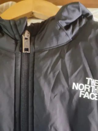 Abrigo The North Face niño azul y negro