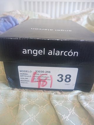 Zapatos Ángel Alarcón Talla 38 Aguamarina
