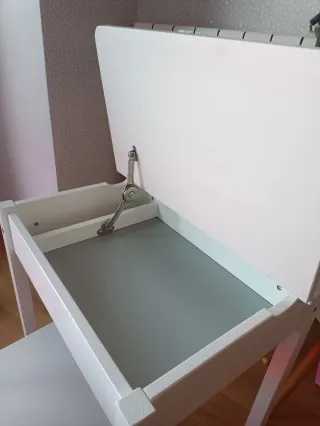 Escritorio y silla infantil madera blanca