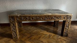 Mesa auxiliar mármol y madera tallada